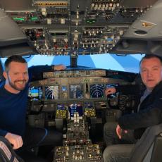 ASG students on a break using on-site B737 simulator