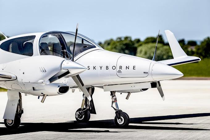 Skyborne_Plane_Close_HR